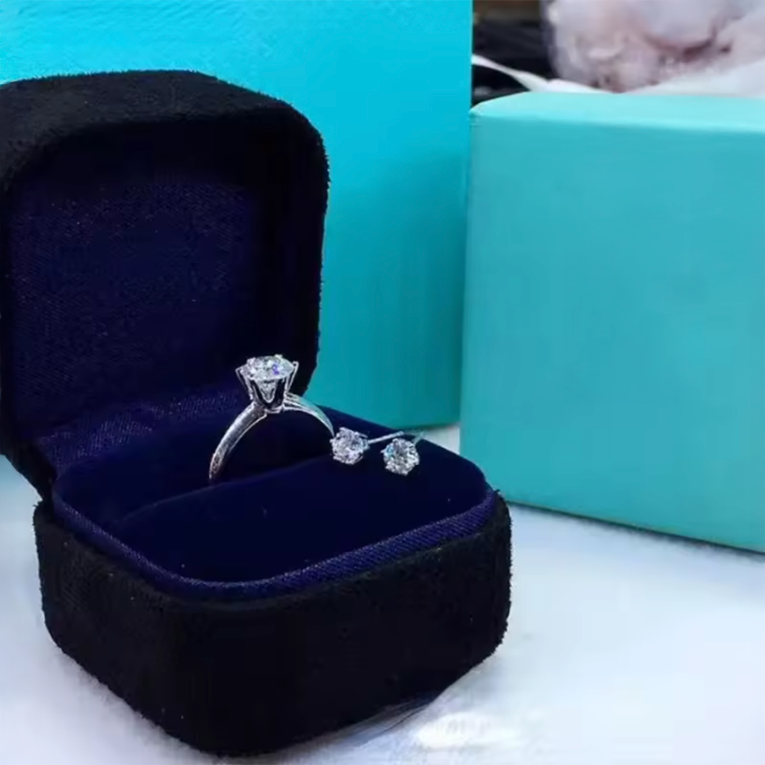 Conjunto Anillo + Pendientes de plata y moissanita